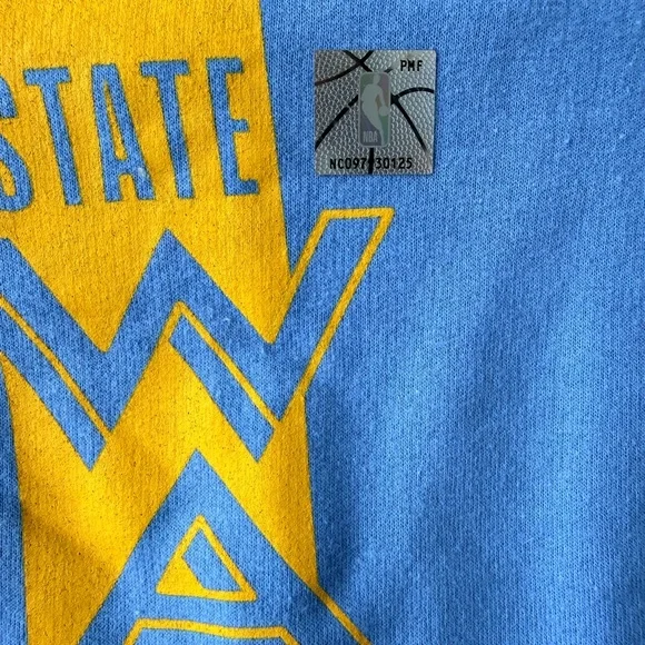 Official NBA Merchandise Golden State Warriors Basketball Hoodie Size M NWT - Picture 3 of 7